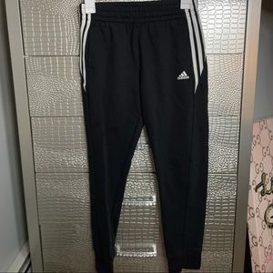 Adidas Joggers 🤍